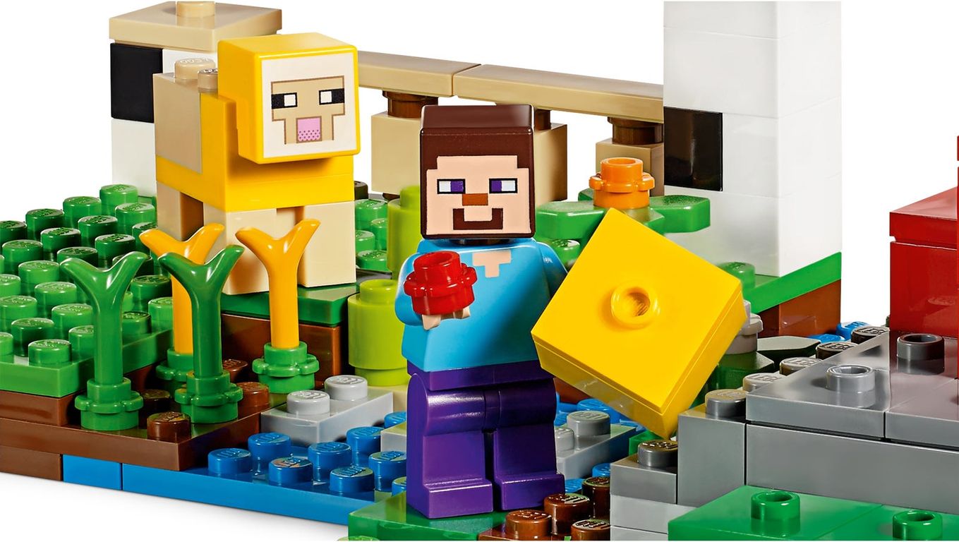 LEGO® Minecraft The Wool Farm components