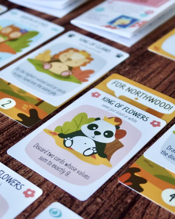 For Northwood! A Solo Trick-Taking Game kaarten