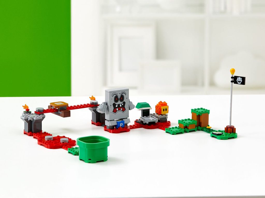 LEGO® Super Mario™ Ensemble d'Extension La forteresse de lave de Whomp composants