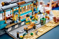 LEGO® City Classic Beach Streetcar