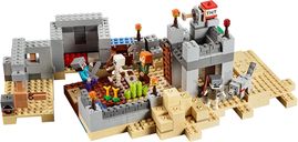 LEGO® Minecraft The Desert Outpost back side