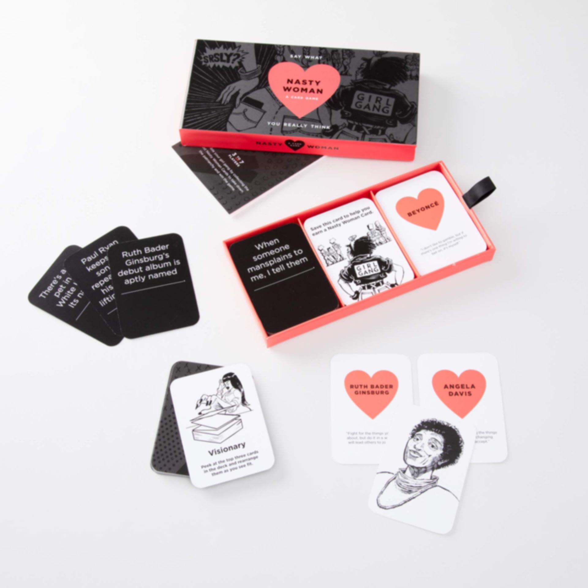 The Nasty Woman Game: A Card Game for Every Feminist componenten