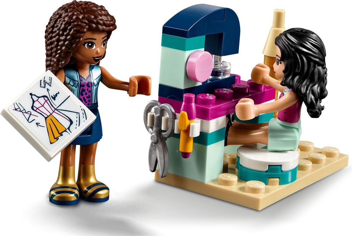 LEGO® Friends Andrea's Accessories Store minifigures