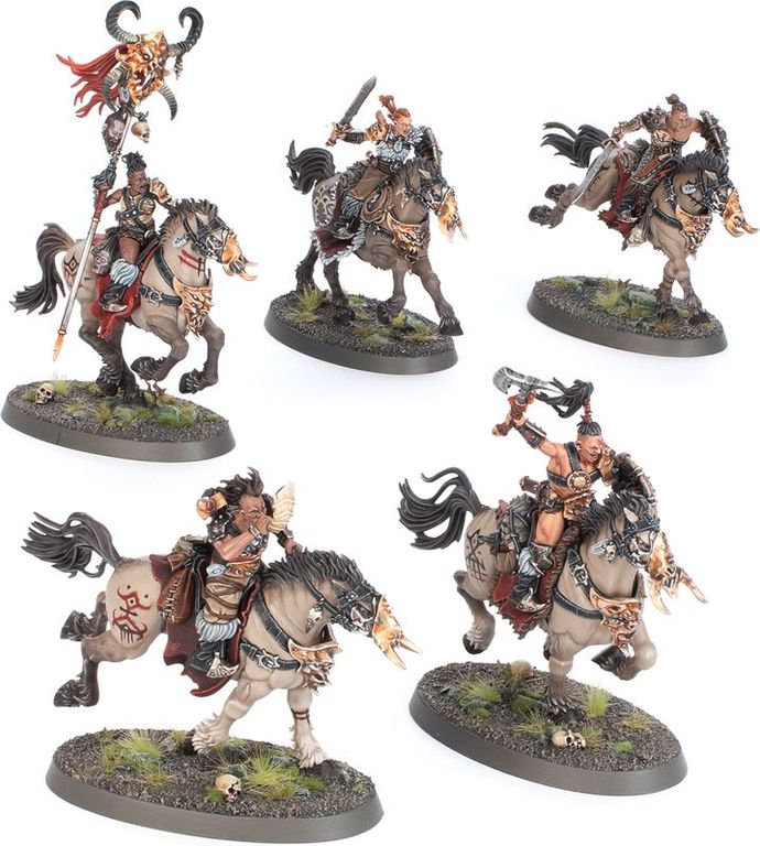 Warhammer: Age of Sigmar - Slaves to Darkness: Darkoath Fellriders miniatures