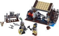 LEGO® Knights Kingdom Blacksmith Attack components