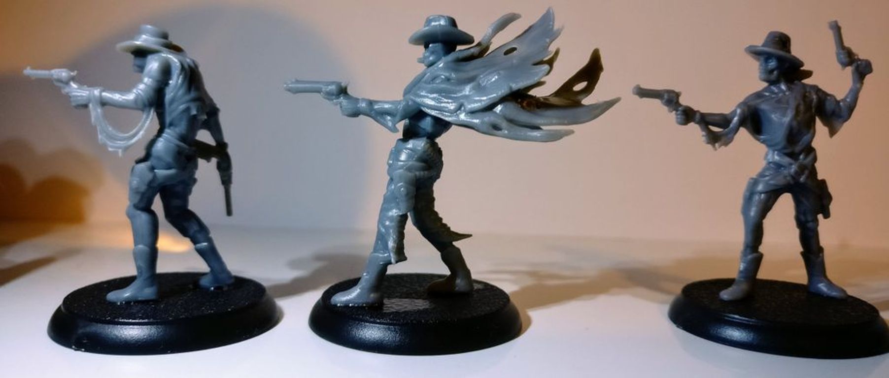 Shadows of Brimstone: Undead Outlaws Deluxe Enemy Pack miniaturen
