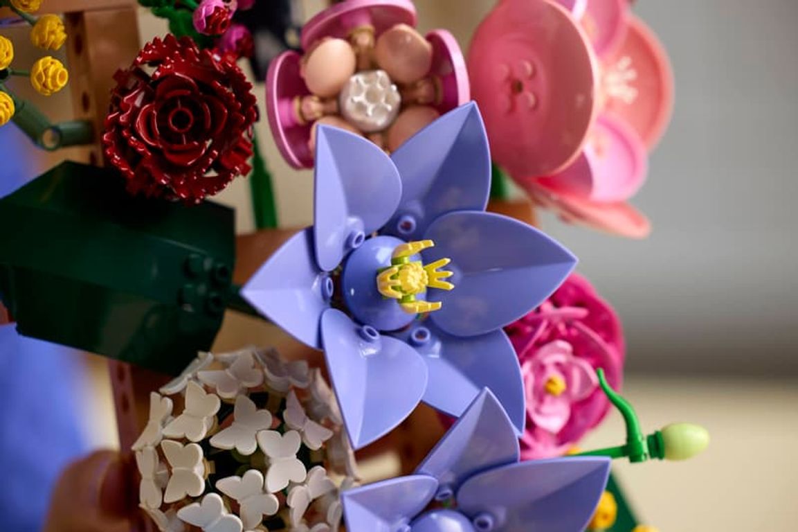 LEGO® Botanicals Flower Wall