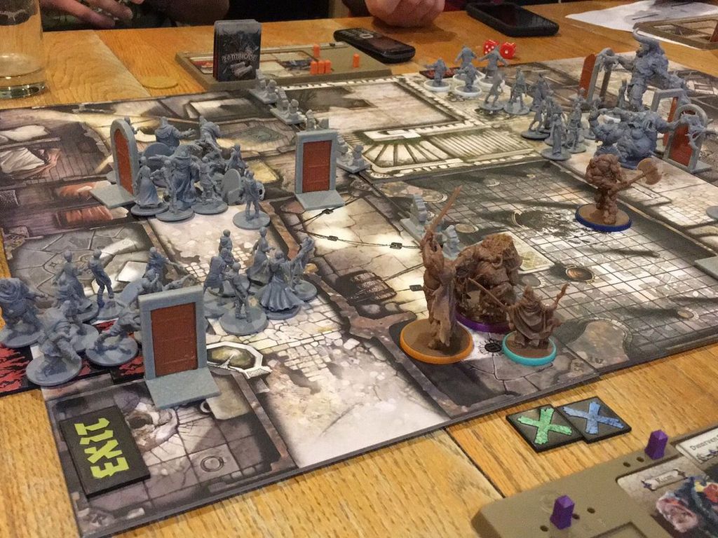 Zombicide: Black Plague jugabilidad