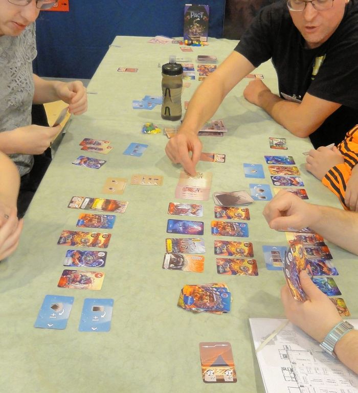 Pact spielablauf