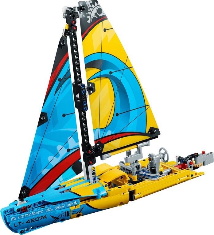 LEGO® Technic Le yacht de compétition composants