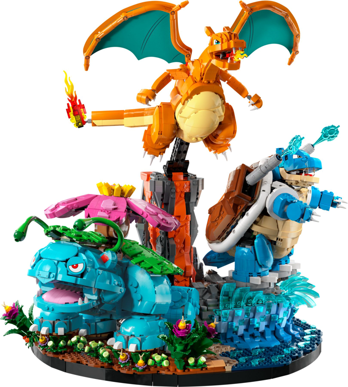 LEGO® Pokémon™ Venusaur, Charizard and Blastoise components