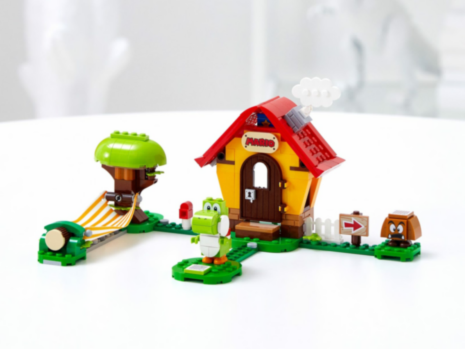 LEGO® Super Mario™ Uitbreidingsset: Mario's huis & Yoshi componenten