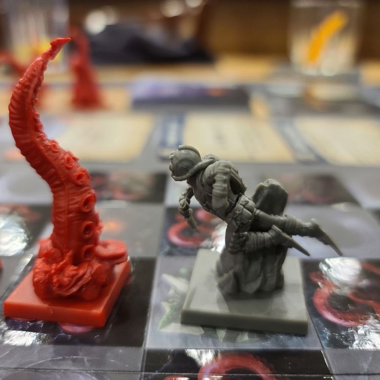 The Refuge: Terror from the Deep miniature