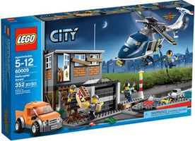 LEGO® City Polizei-Hubschrauber & Räuberversteck