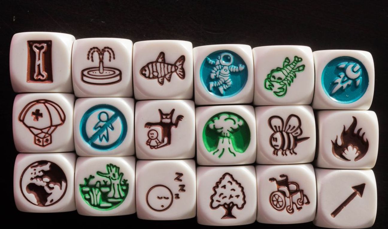 Rory's Story Cubes: Medic dice