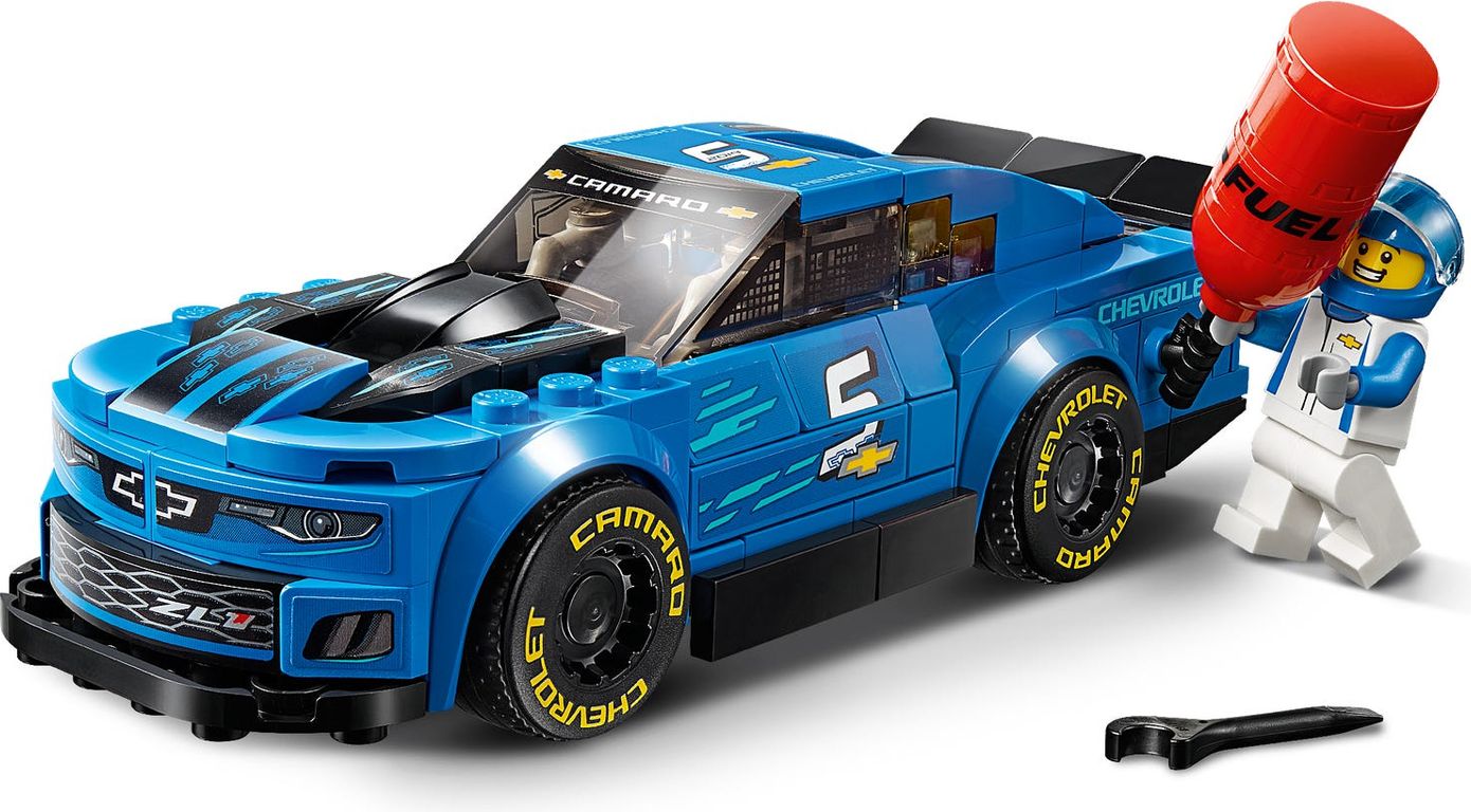 LEGO® Speed Champions Chevrolet Camaro ZL1 Race Car gameplay
