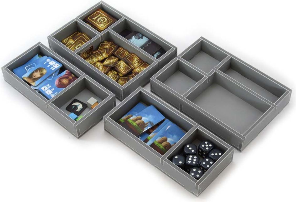 Above and Below: Folded Space Insert composants