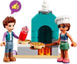 LEGO® Friends Heartlake City Pizzeria minifigures