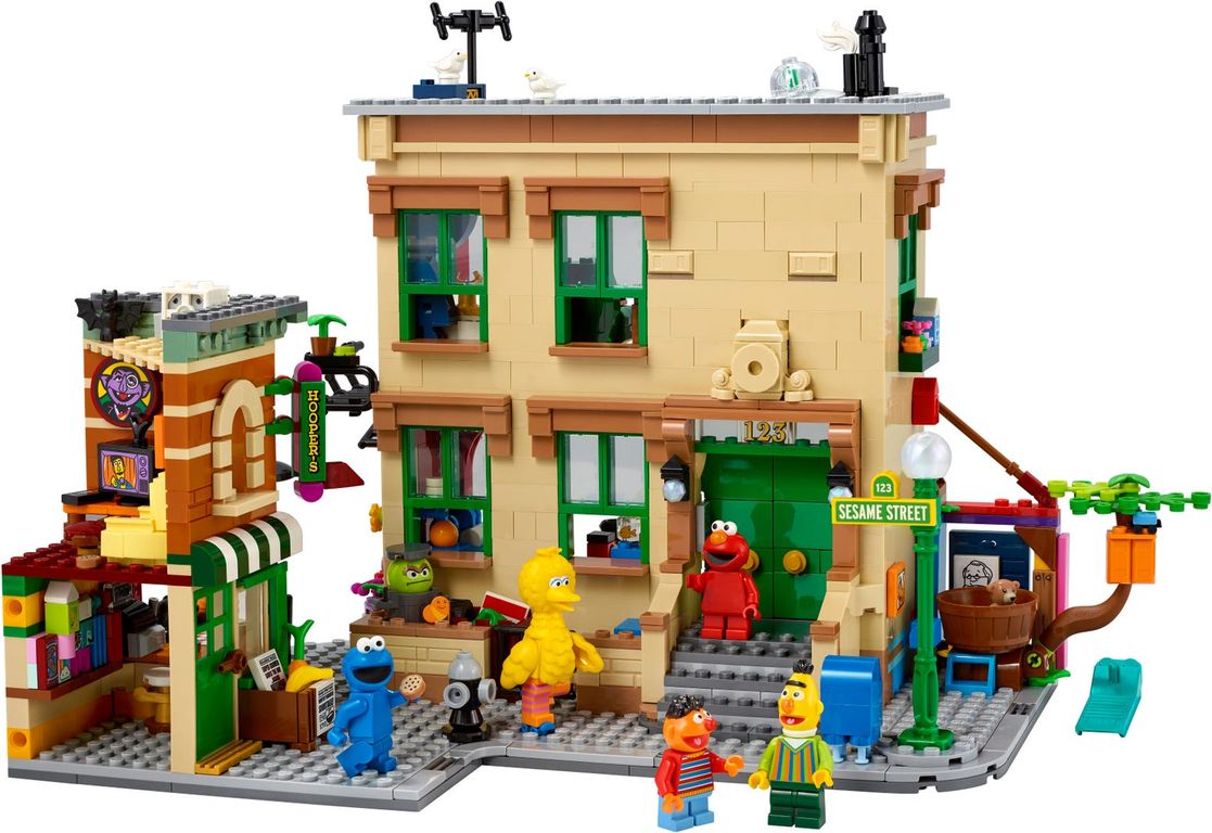 LEGO® Ideas Sesame Street components