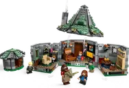 LEGO® Harry Potter™ Hagrid's Hut: An Unexpected Visit interior