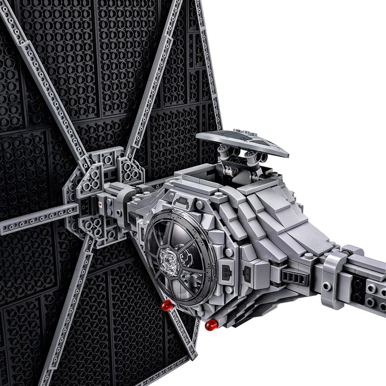LEGO® Star Wars TIE Fighter™ components