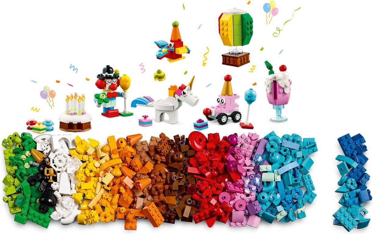 LEGO® Classic Creative Party Box components