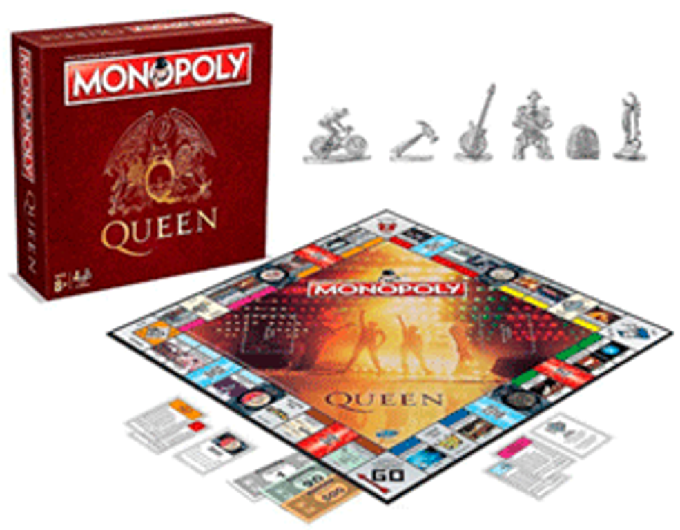 Monopoly Queen components