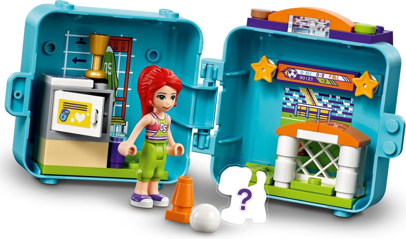 LEGO® Friends Le cube de football de Mia gameplay