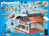 Playmobil® Family Fun Ski Lodge components