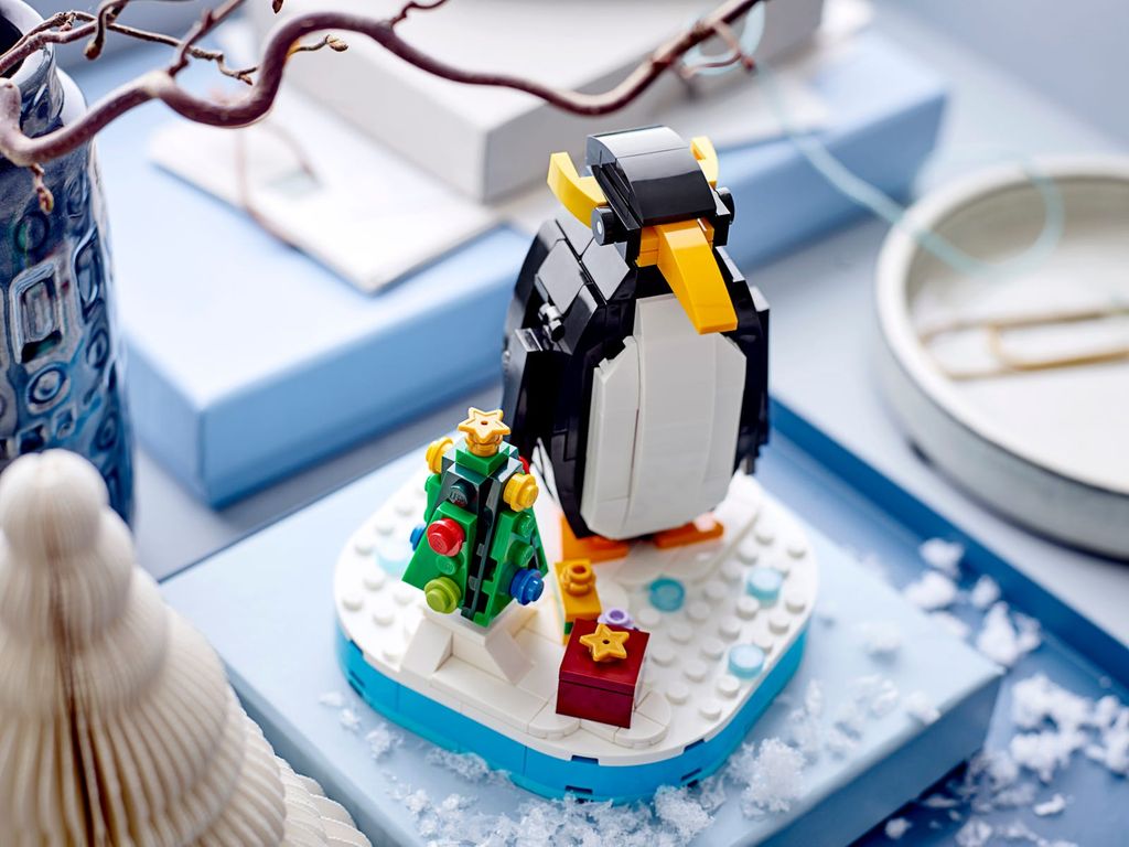 Christmas Penguin gameplay