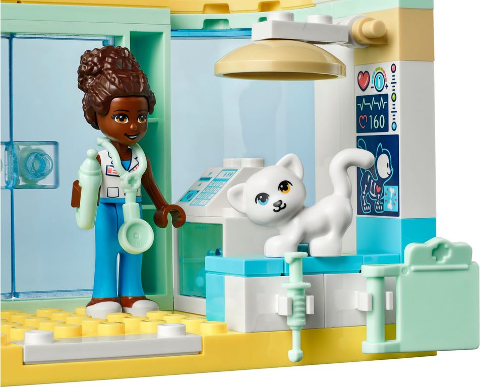 LEGO® Friends La clinique vétérinaire intérieur