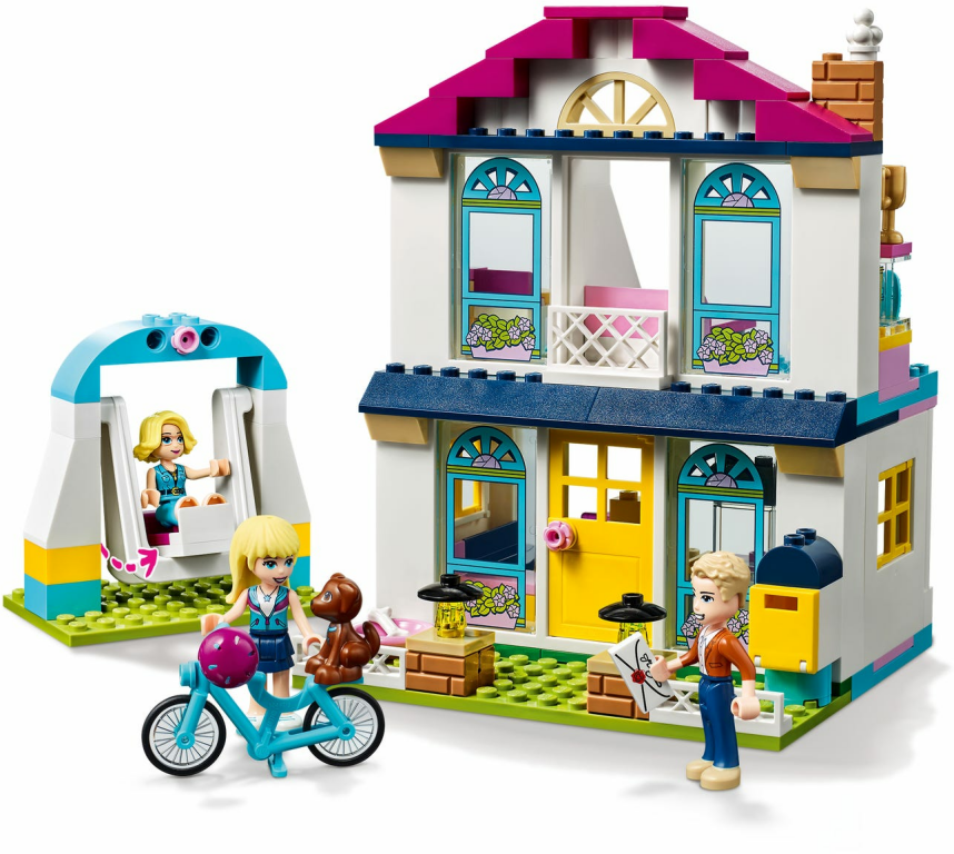 LEGO® Friends Stephanie's House gameplay