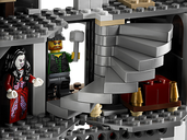LEGO® Monster Fighters Vampyre Castle interior