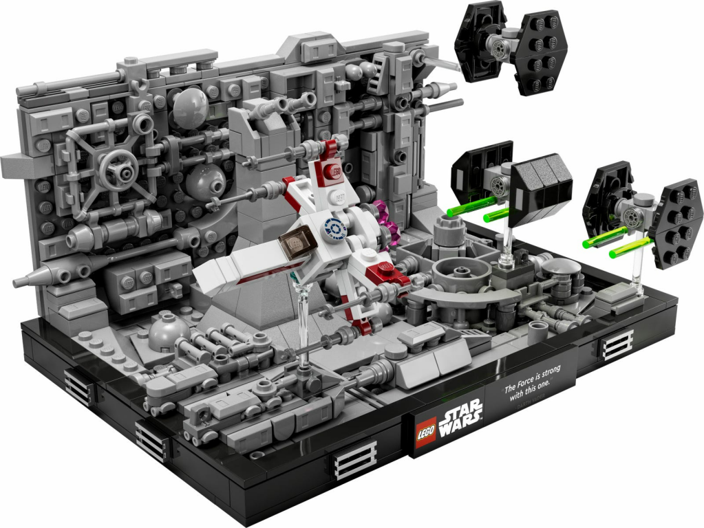 LEGO® Star Wars Death Star™ Trench Run Diorama gameplay