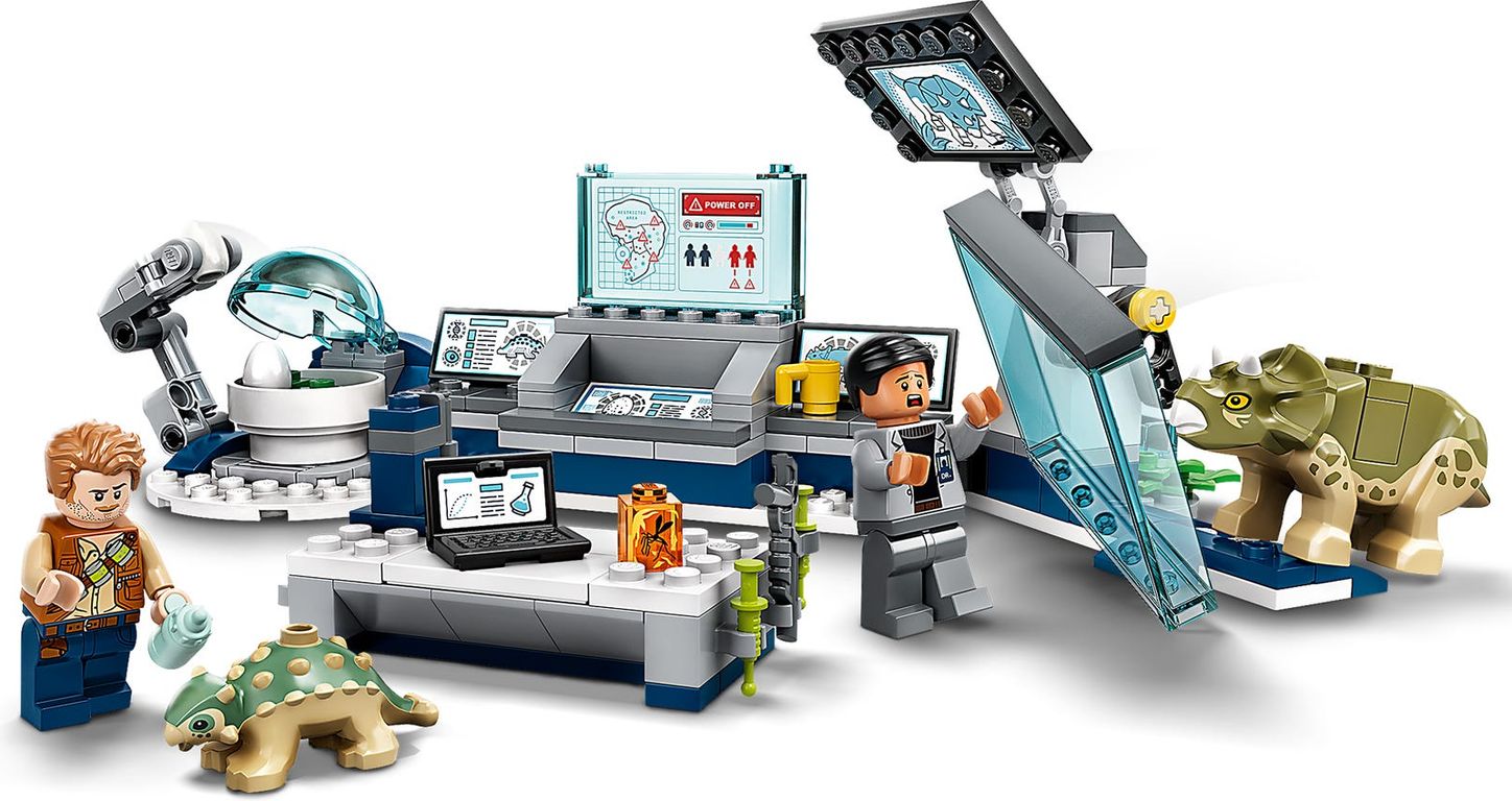 LEGO® Jurassic World Dr Wu's laboratorium: Ontsnapping van de babydinosaurussen speelwijze