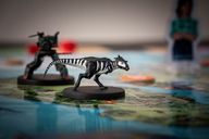 Tales From the Loop: The Board Game miniaturas