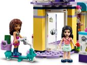 LEGO® Friends Emma's Fashion Shop minifigures