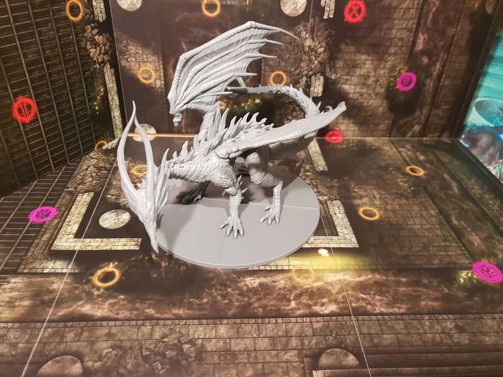 Dark Souls: The Board Game – Black Dragon Kalameet Boss Expansion miniatura