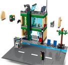 LEGO® City Police Chase at the Bank components