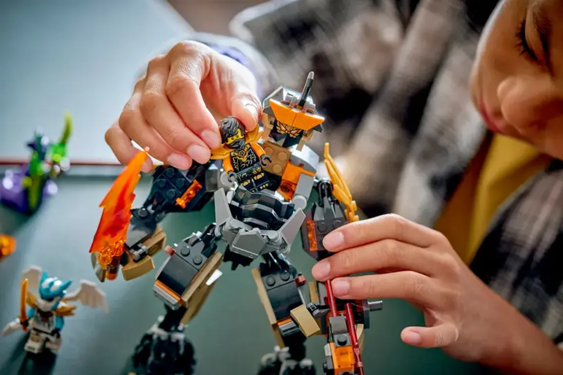LEGO® Ninjago Cole's Mission Mech & Dragon Zane