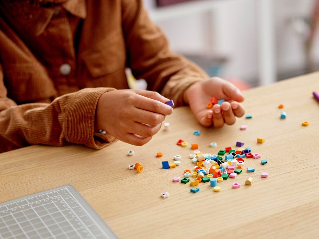 LEGO® DOTS Tuiles de décoration DOTS - Série 4 composants