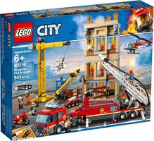 LEGO® City Brandweerkazerne in de stad