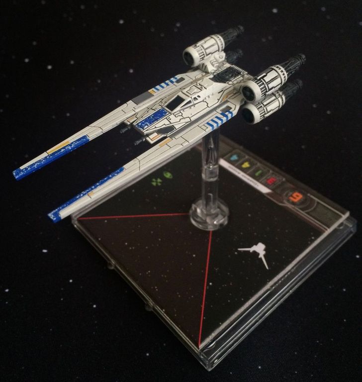 Star Wars X-Wing: Ala-U miniatura