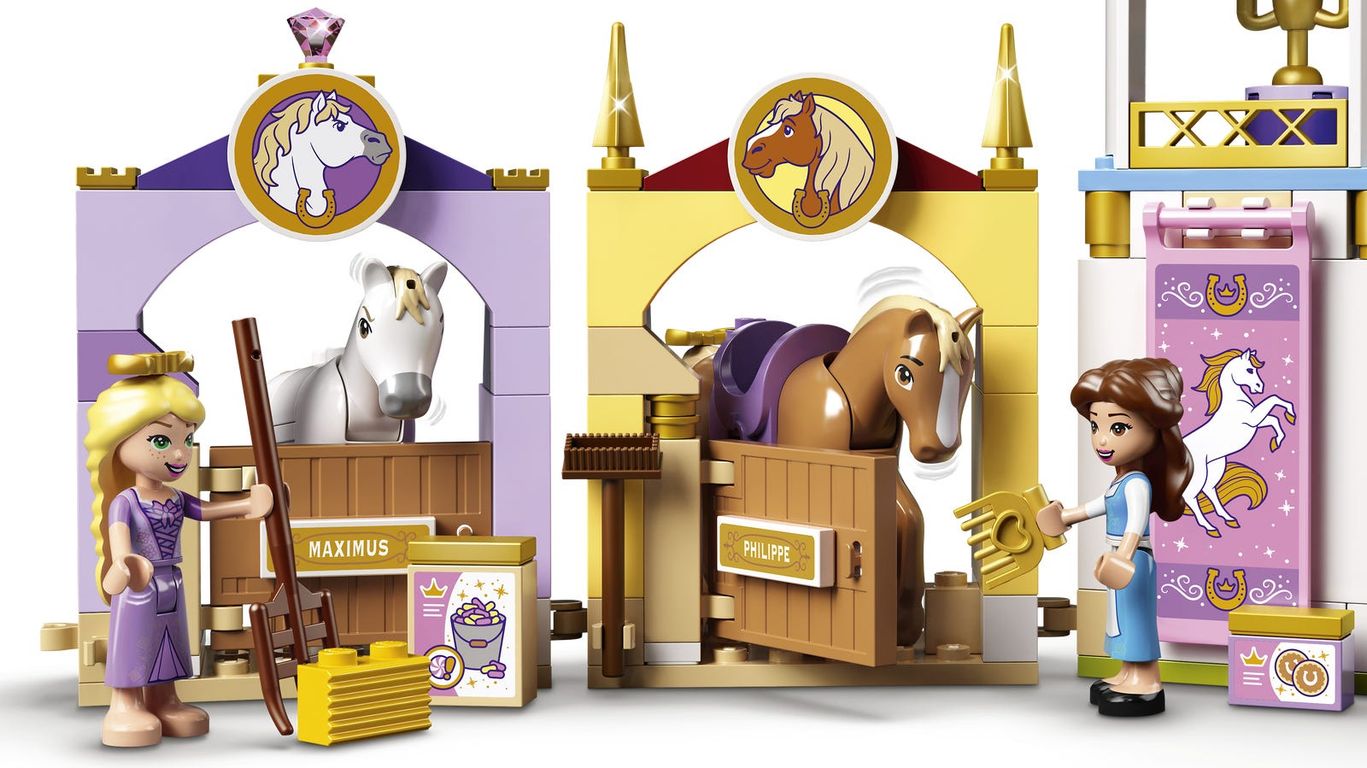 LEGO® Disney Belle en Rapunzel's koninklijke paardenstal speelwijze