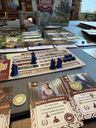 Estate: Raise the Realm komponenten