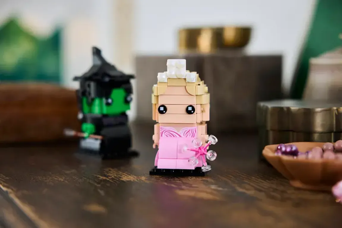LEGO® BrickHeadz™ Elphaba & Glinda Figures