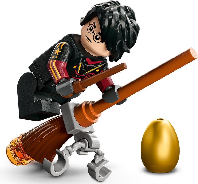 LEGO® Harry Potter™ Hungarian Horntail Dragon minifigures
