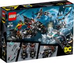 LEGO® DC Superheroes Mr. Freeze™ Batcycle™ Battle back of the box