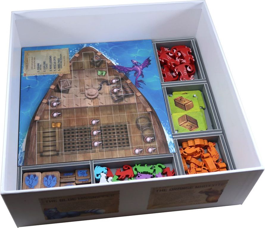 The Isle of Cats: Folded Space Insert box