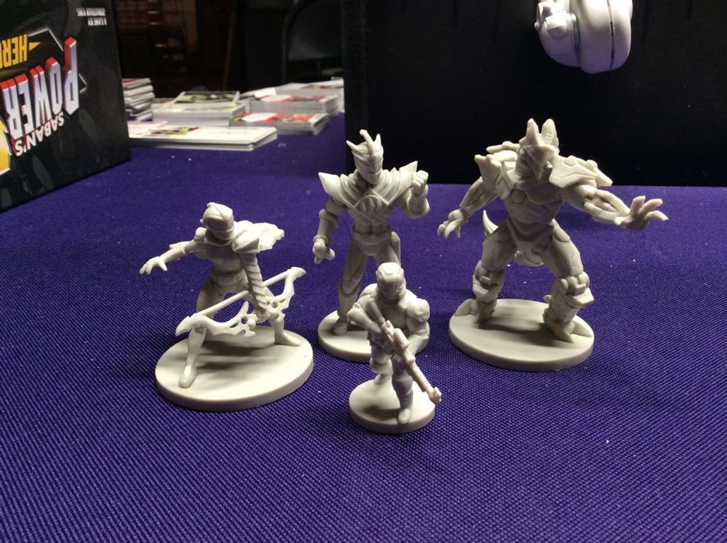 Power Rangers: Heroes of the Grid - Shattered Grid miniatures